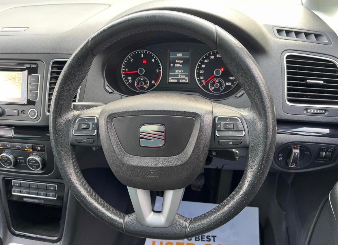 
								SEAT Alhambra 2.0 TDI Ecomotive CR SE Lux Euro 5 (s/s) 5dr full									