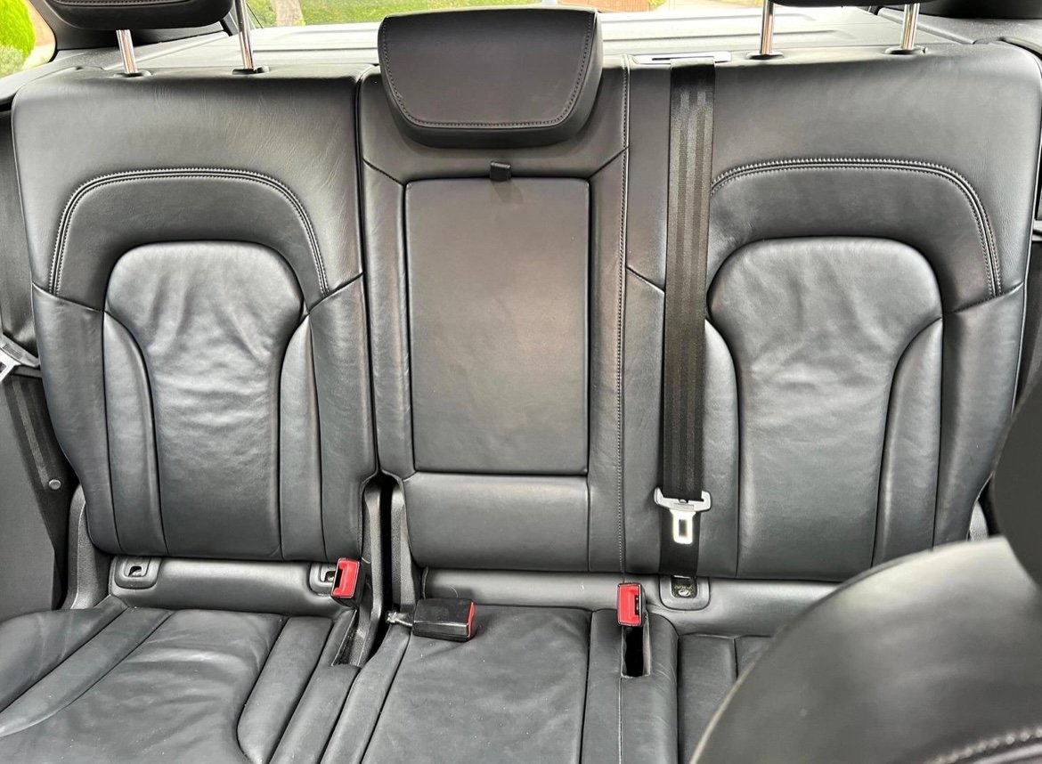 
								Audi Q5 2.0 TDI S line Plus quattro Euro 5 (s/s) 5dr full									