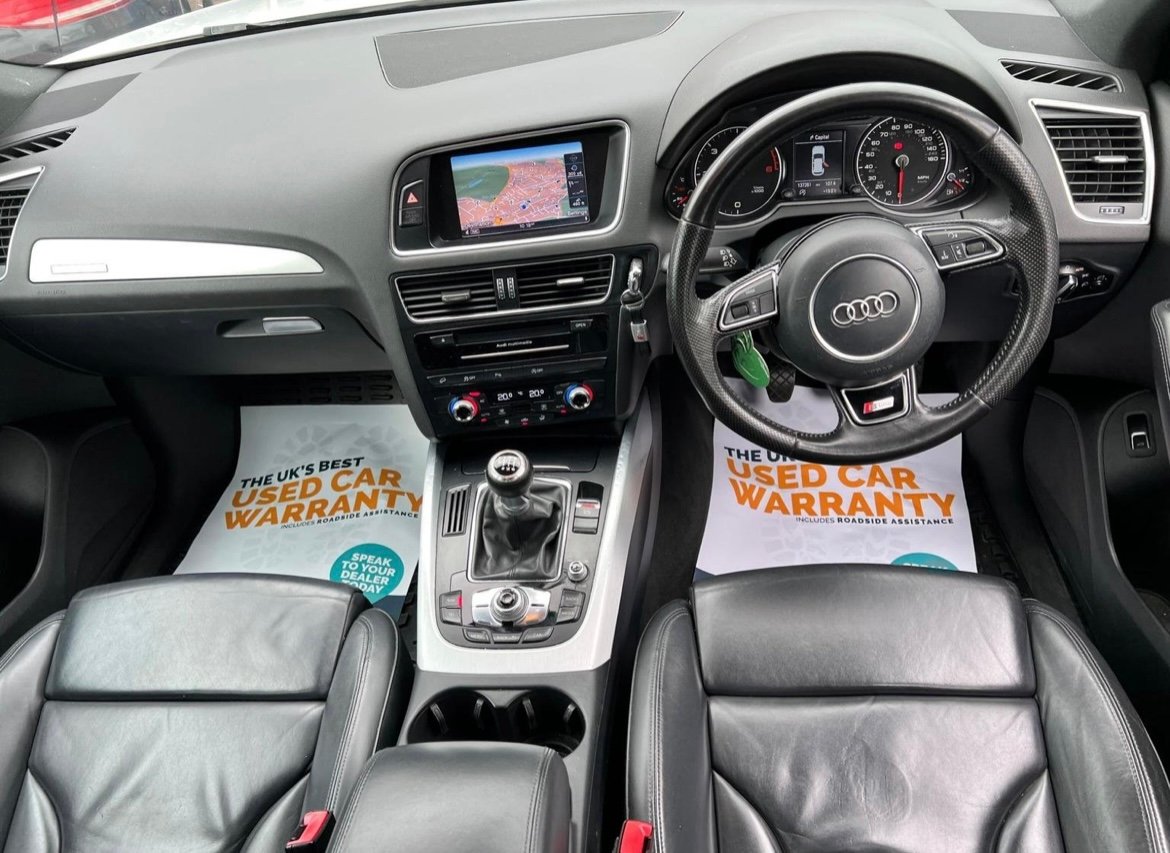 
								Audi Q5 2.0 TDI S line Plus quattro Euro 5 (s/s) 5dr full									