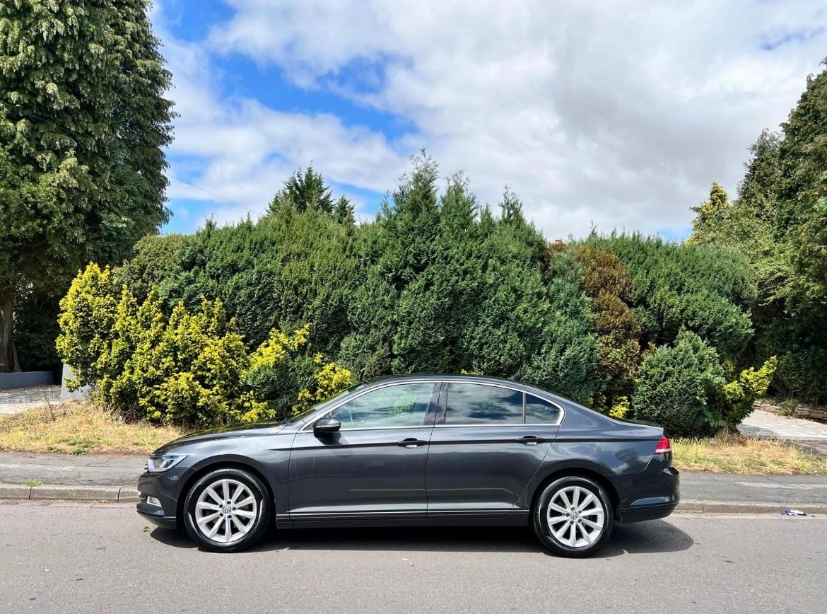 
								Volkswagen Passat 2.0 TDI SE Business Euro 6 (s/s) 4dr full									