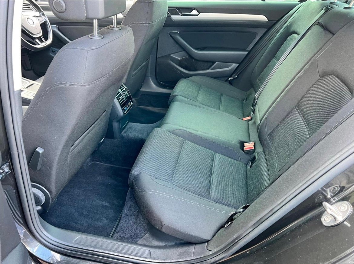 
								Volkswagen Passat 2.0 TDI SE Business Euro 6 (s/s) 4dr full									