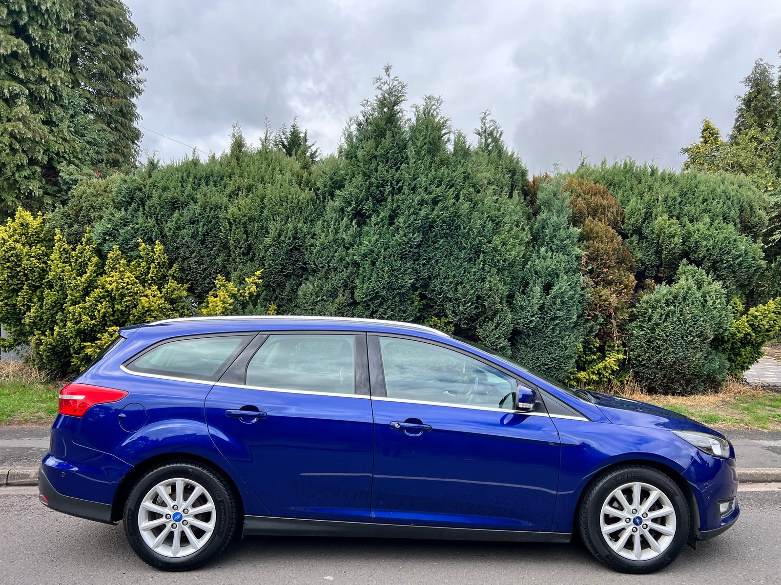 
								Ford Focus 1.5 TDCi Titanium Euro 6 (s/s) 5dr full									