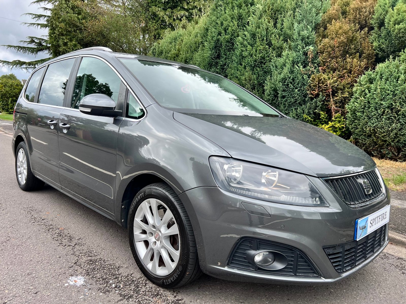 
								SEAT Alhambra 2.0 TDI Ecomotive CR SE Lux Euro 5 (s/s) 5dr full									