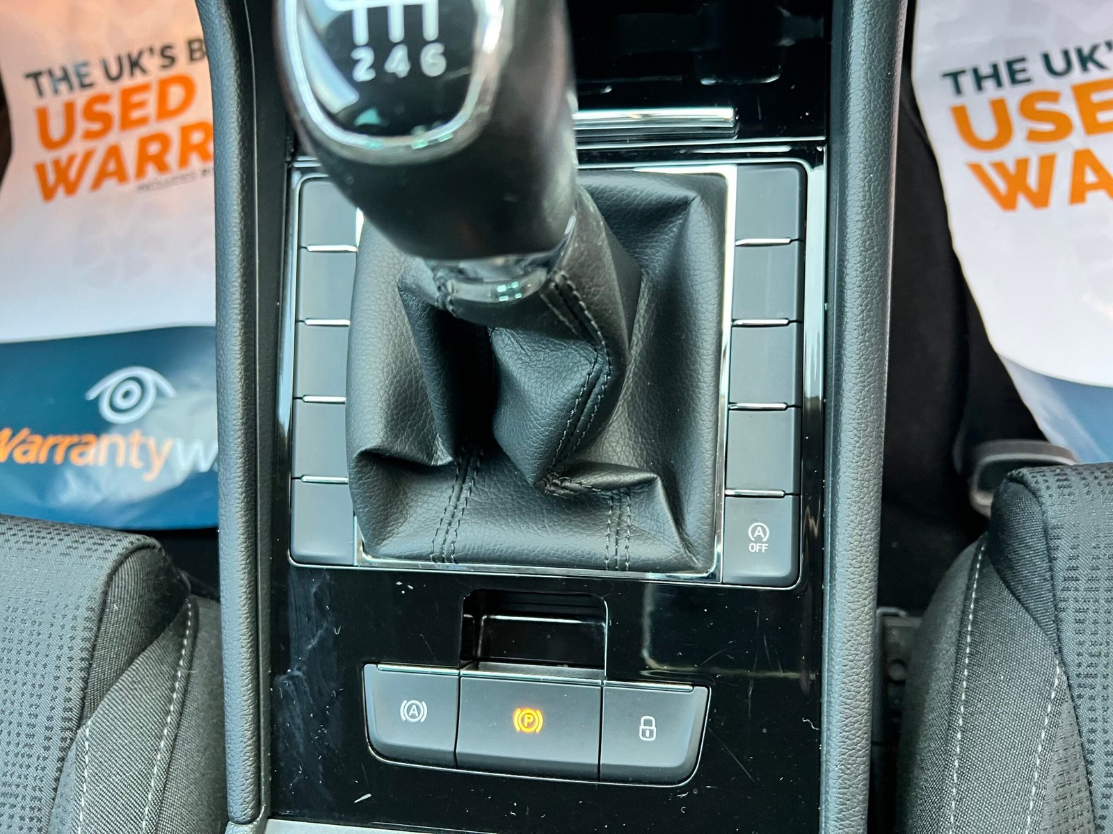 
								Skoda Superb 2.0 TDI SE Euro 6 (s/s) 5dr full									