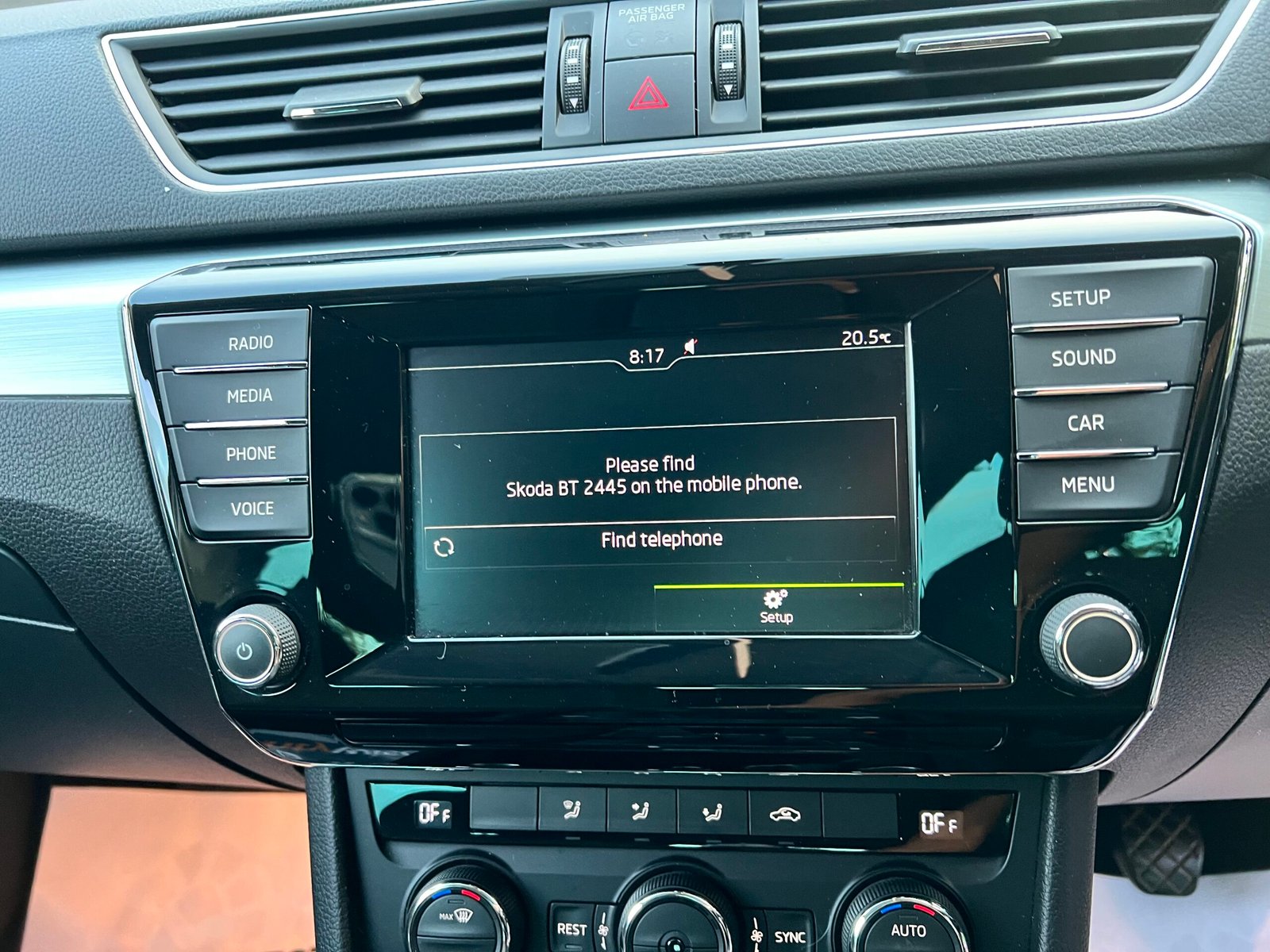 
								Skoda Superb 2.0 TDI SE Euro 6 (s/s) 5dr full									