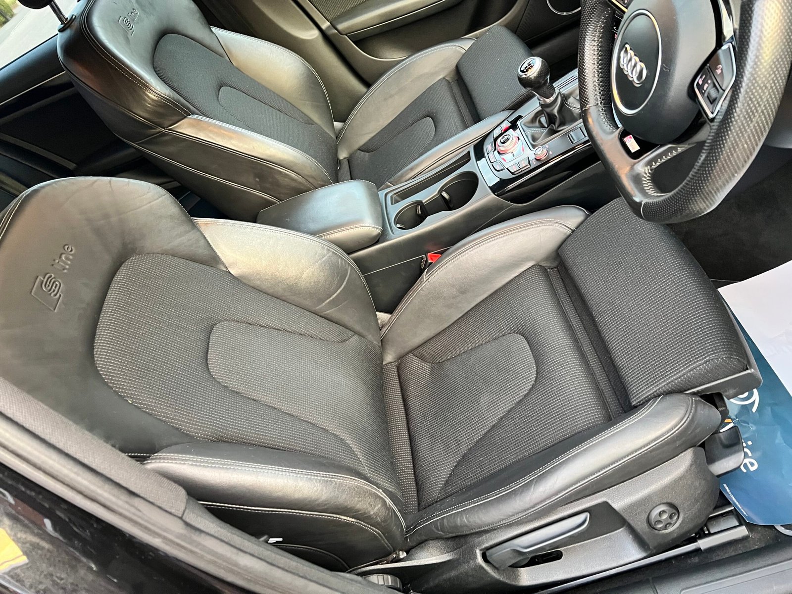 
								Audi A4 2.0 TDI Black Edition Euro 5 (s/s) 4dr full									