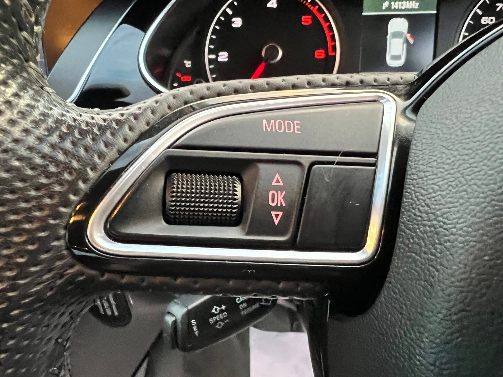 
								Audi A4 2.0 TDI Black Edition Euro 5 (s/s) 4dr full									