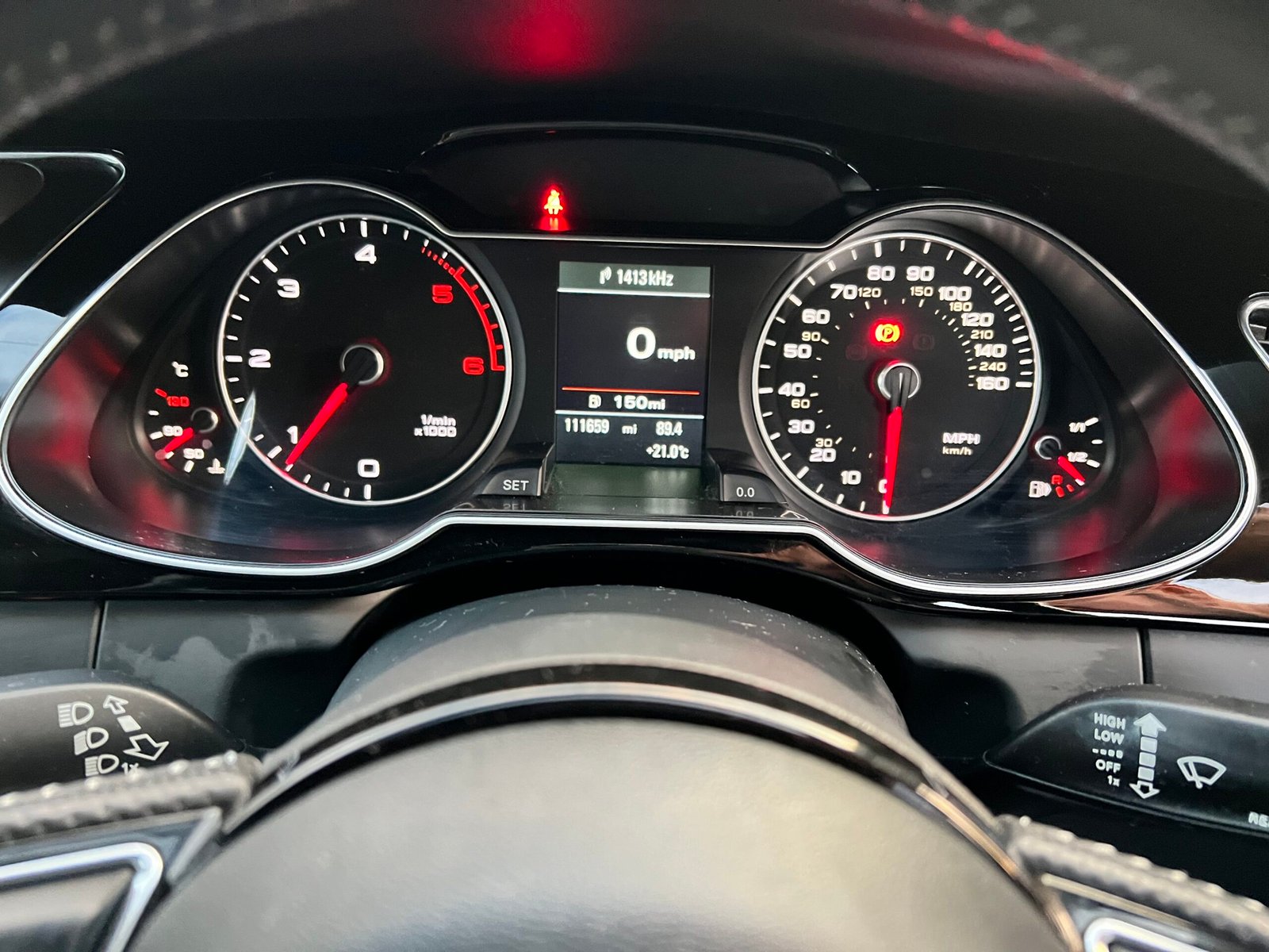 
								Audi A4 2.0 TDI Black Edition Euro 5 (s/s) 4dr full									