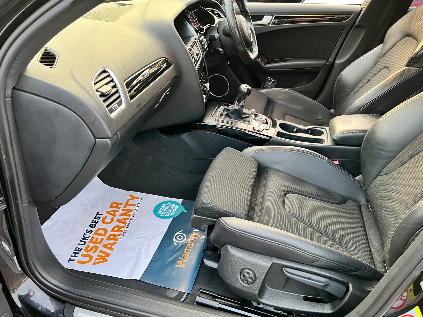 
								Audi A4 2.0 TDI Black Edition Euro 5 (s/s) 4dr full									