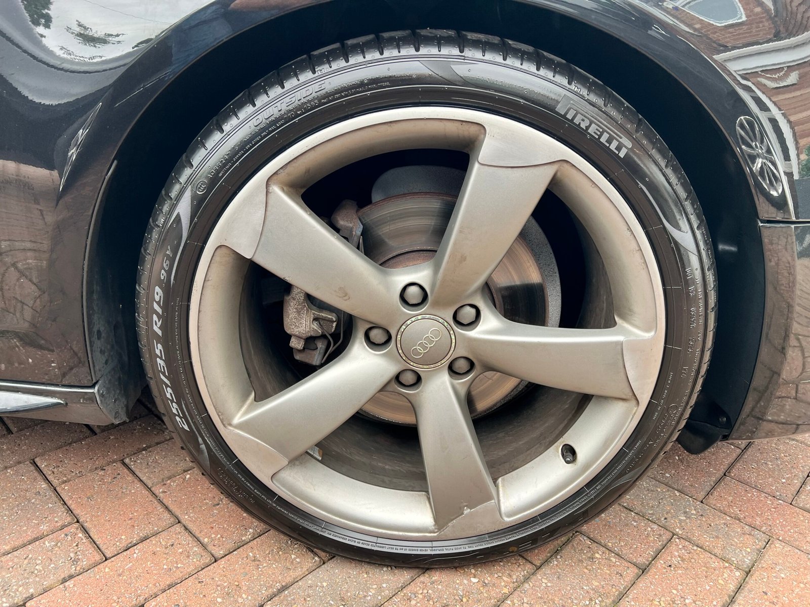 
								Audi A4 2.0 TDI Black Edition Euro 5 (s/s) 4dr full									