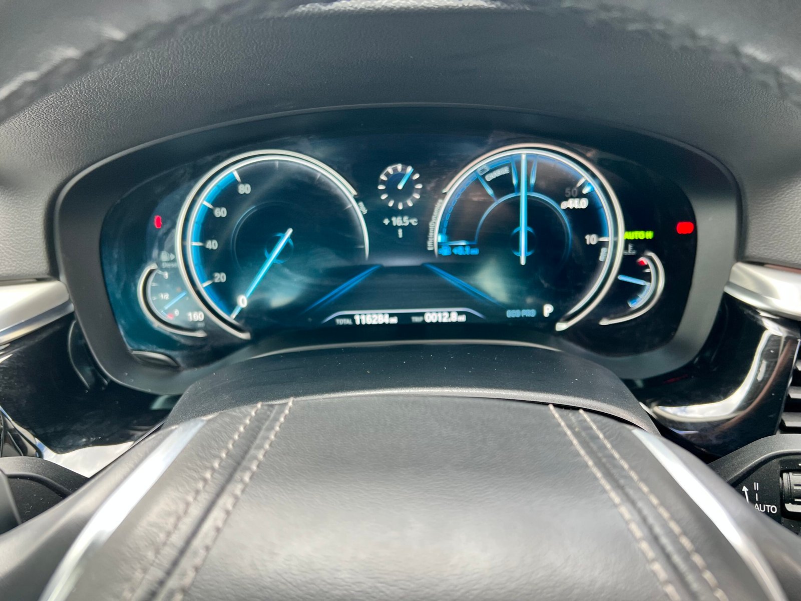 
								BMW 5 Series 2.0 520d ED SE Auto Euro 6 (s/s) 4dr full									